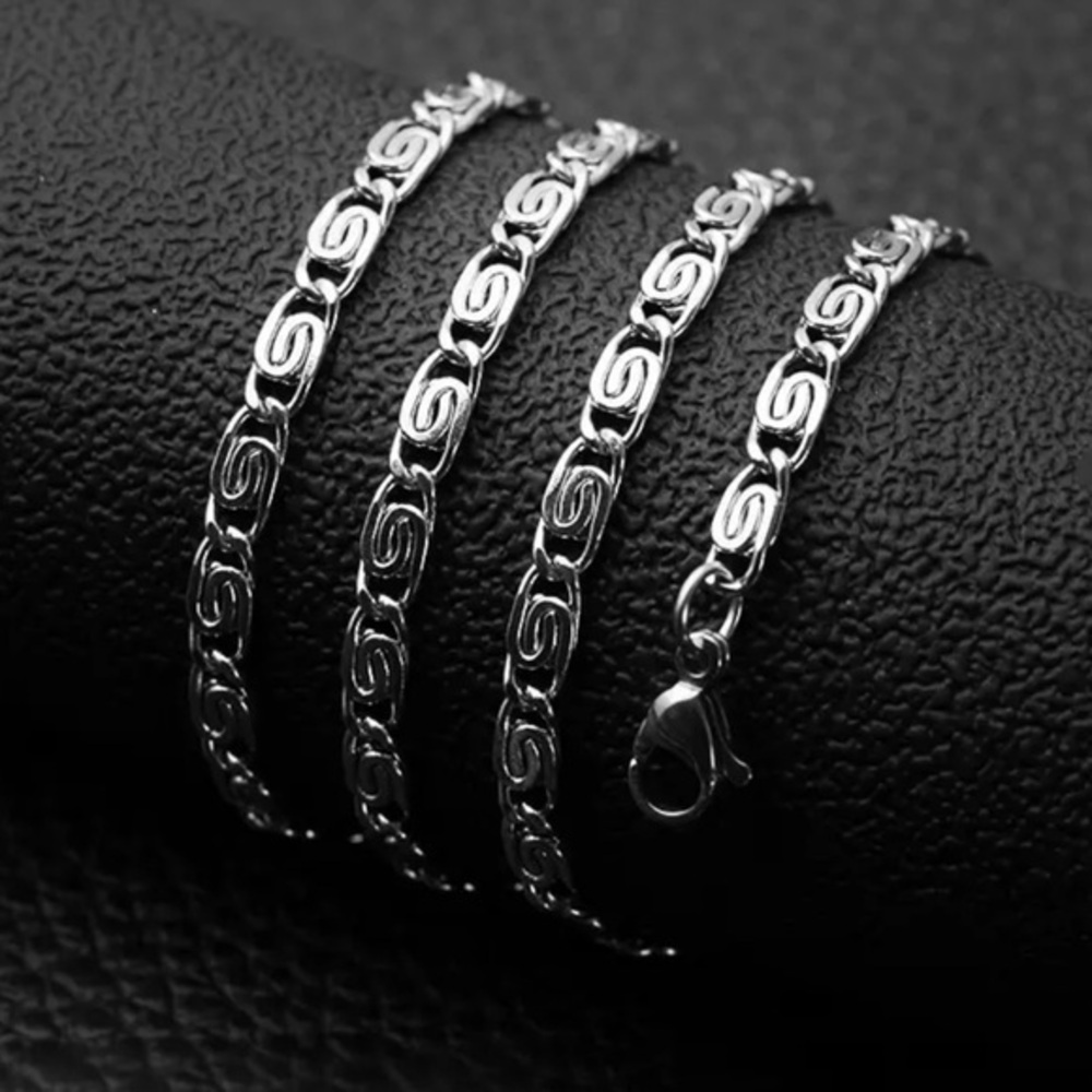 Titanium Steel Unisex Necklace – 19" Chain, 3.9mm Wide, Modern Design